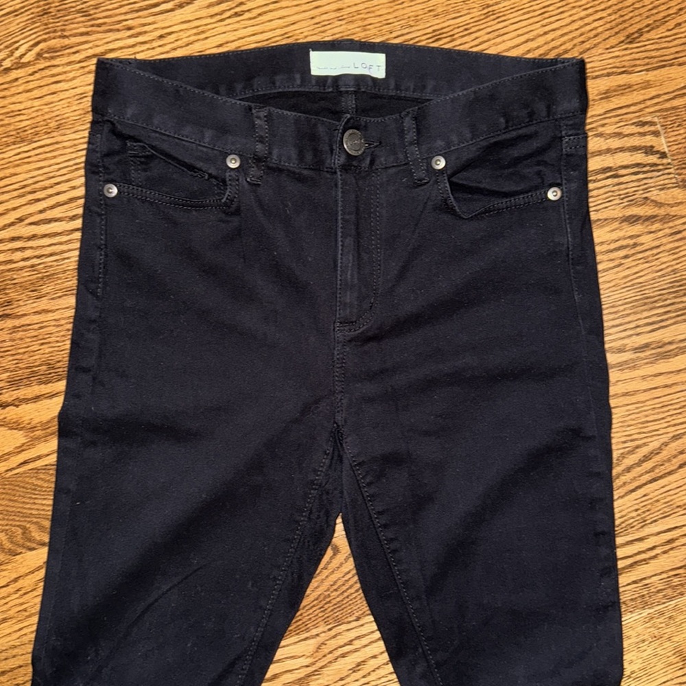 Black LOFT skinny jeans — leggings